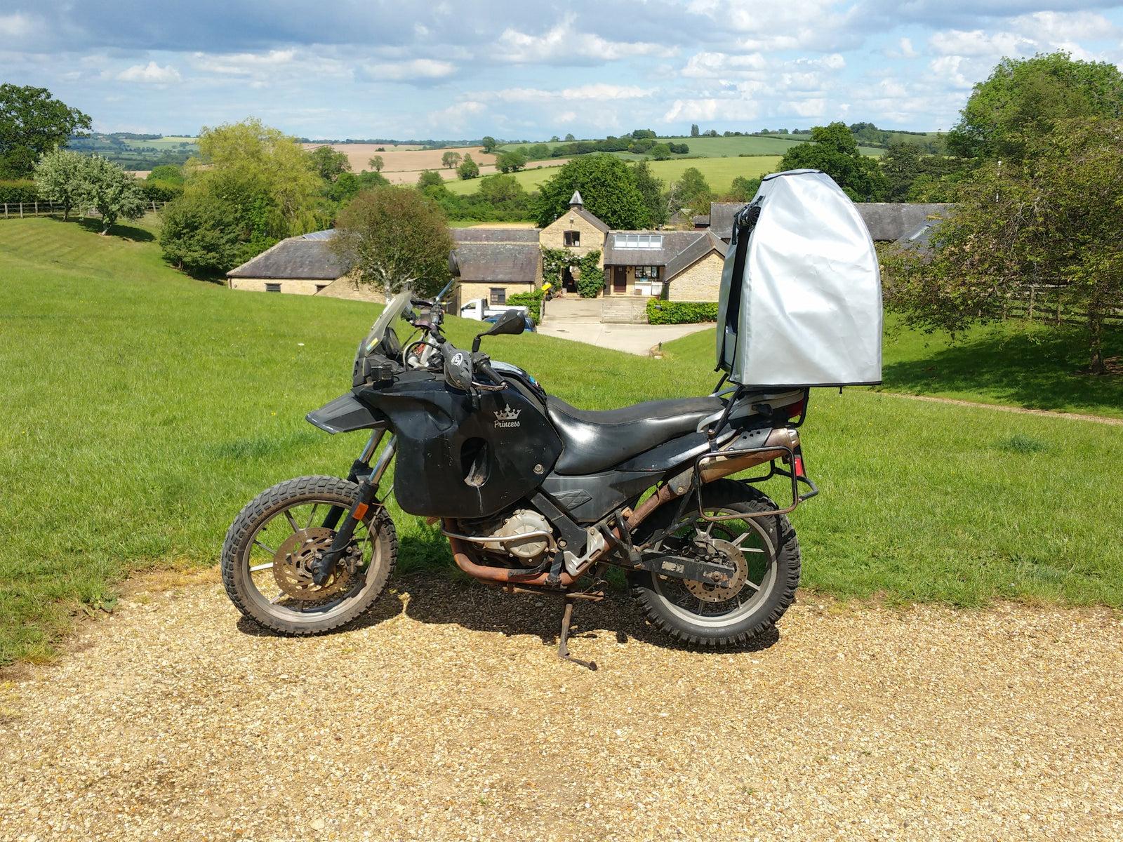 WARRANTY REPLACEMENT - 2024 Premium Pillion Pooch Cover